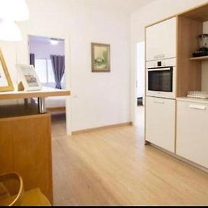Appartement à 3 Chambres à Coucher