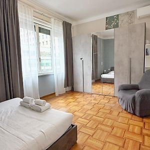 Appartement à 3 Chambres à Coucher