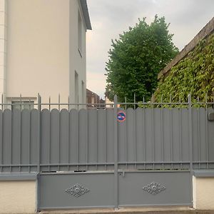 Joli T2 Jardin Parking Proche Gare Centre Ville