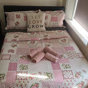 Comfy Flat In Heart Of London