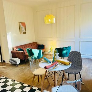 Appartement à 3 Chambres à Coucher
