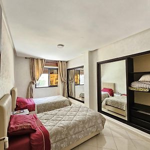 Appartement à 2 Chambres à Coucher