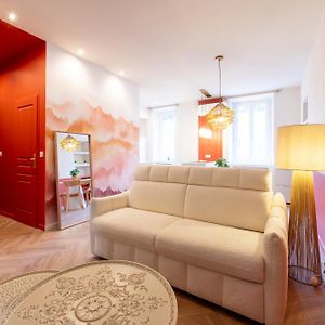 Appartement à 2 Chambres à Coucher