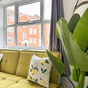 Appartement à 2 Chambres à Coucher