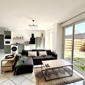 Villa à 3 Chambres à Coucher