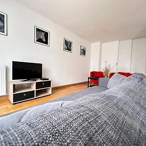Appartement à 2 Chambres à Coucher