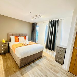 Appartement à 2 Chambres à Coucher