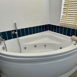 Chambre Lit Queen-Size