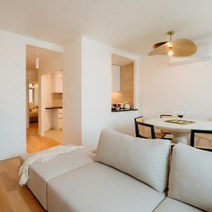 Mary Pink - No 2C - Elegant Two-Bedroom Apartment