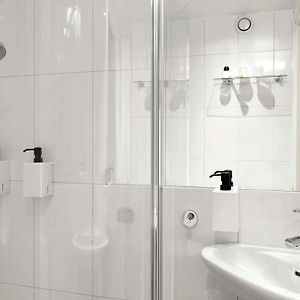Chambre Standarde Lit Queen-Size