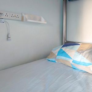 Chambre Juste Pour Femmes Dortoir
