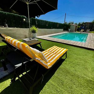 Villa à 3 Chambres à Coucher