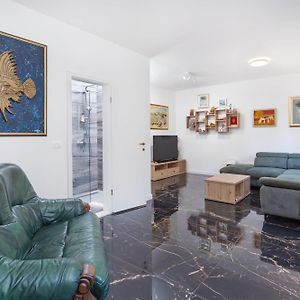 Zeus Faber Apartment-Luksuzna Oaza U Centru Grada