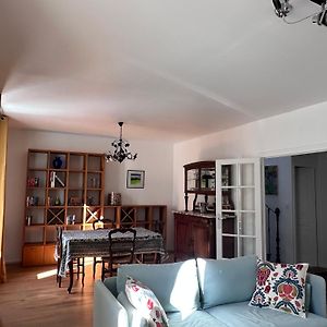 Maison à 3 Chambres à Coucher