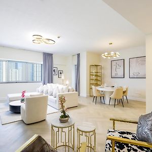 Appartement à 2 Chambres à Coucher