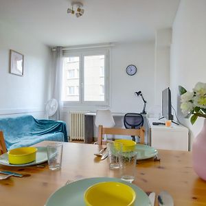 Appartement à 2 Chambres à Coucher