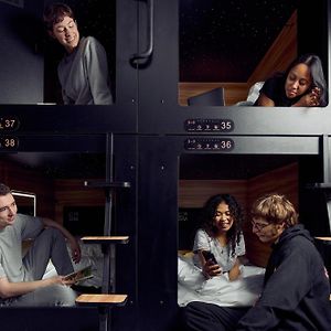 Capsule Hotel Montreal