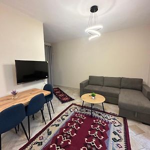 T Apartment