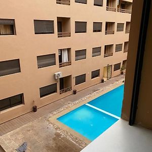 Appartement à 2 Chambres à Coucher