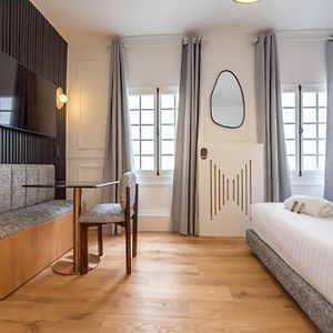 Studio de Luxe Lit Queen-Size