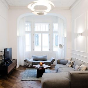 Appartement à 3 Chambres à Coucher