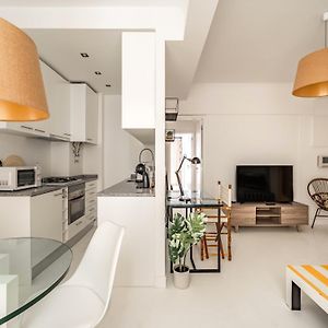 Appartement à 2 Chambres à Coucher