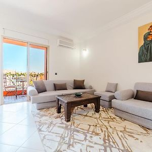 Appartement à 2 Chambres à Coucher
