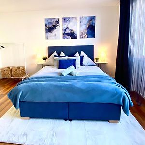 Appartement à 2 Chambres à Coucher