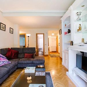 Modern Apartment In Donostia 75 M² With Jacuzzi