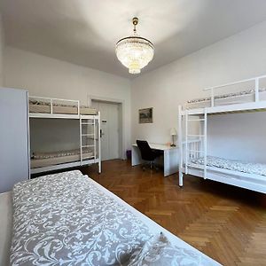 Chambre Quintuple