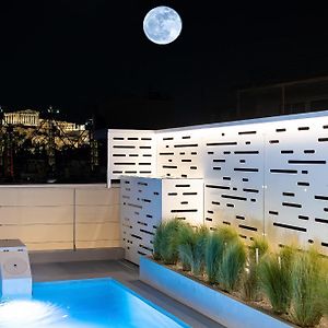 Ma Maison No5 Penthouse Loft, Private Heated Pool, Acropolis View, Ultra High Speed Internet 300 Mbps, Short Walk To Acropolis, Parking Upon Request, 1' From Metro