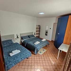 Appartement à 3 Chambres à Coucher
