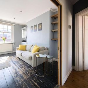 Top-Floor Covent Garden Flat
