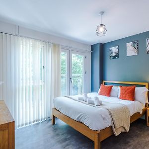 Appartement à 2 Chambres à Coucher