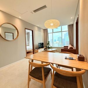 Appartement à 3 Chambres à Coucher