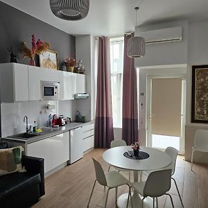 Las Artes Luxury Double Room