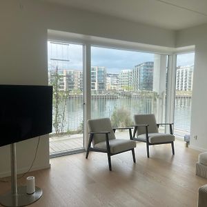Appartement à 3 Chambres à Coucher
