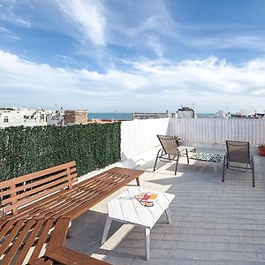 Appartement à 2 Chambres à Coucher