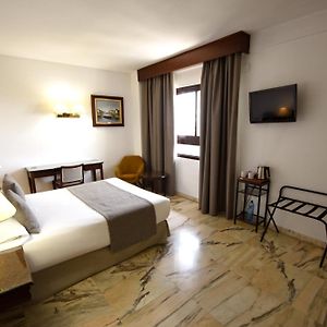 Chambre Lit Queen-Size