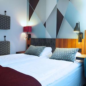 Chambre Standarde Lit Queen-Size