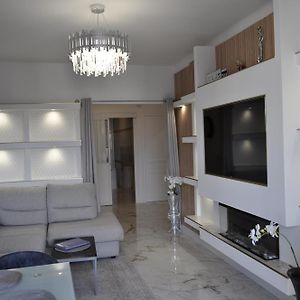 Emotion Vip Apartment
