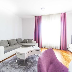 Luxury Apartment Bucharest Mall area