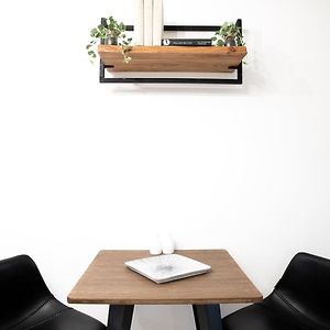 La Suite Saint Georges - Beau studio cosy et design à 5 mn métro Vieux Lyon
