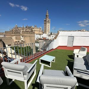 Alianza Giralda Sky View By Valcambre