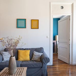 Appartement à 2 Chambres à Coucher