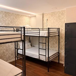 Dormitory Room Mixed