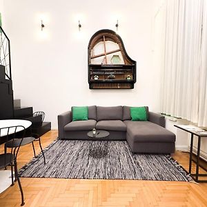 Appartement à 2 Chambres à Coucher