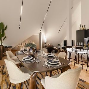 Appartement à 3 Chambres à Coucher
