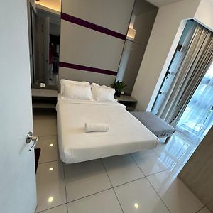 Appartement de Luxe à 1 Chambre à Coucher