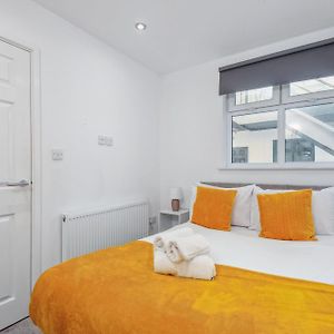 Appartement à 2 Chambres à Coucher